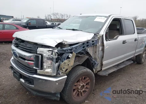 2019 Ford F-250 Xlt from USA, damaged, VIN 1FT7W2B64KEF15583